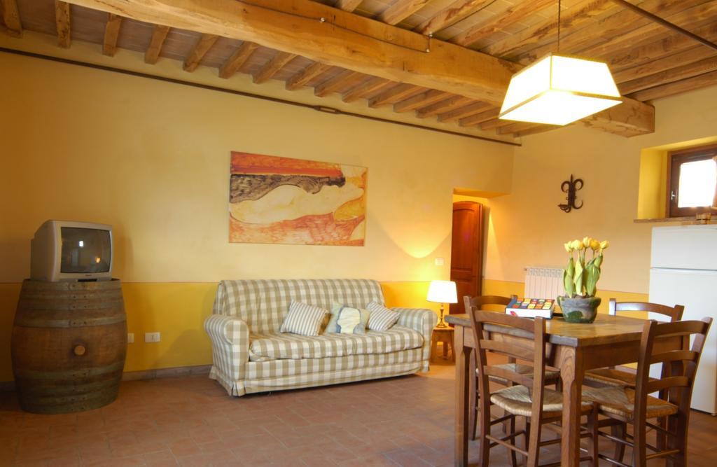 Agriturismo Podere La Marronaia San Gimignano Habitación foto